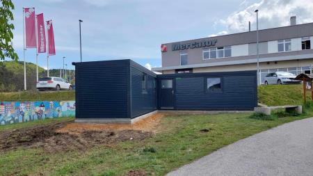 Prodajni hiški na Lipi