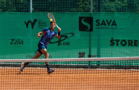 Tennis-Store_0123_230620_VID