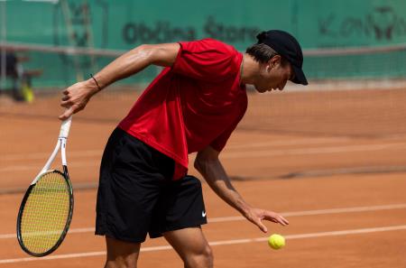 Tennis-Store_0111_230620_VID