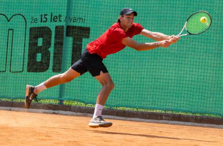 Tennis-Store_0373_230620_VID