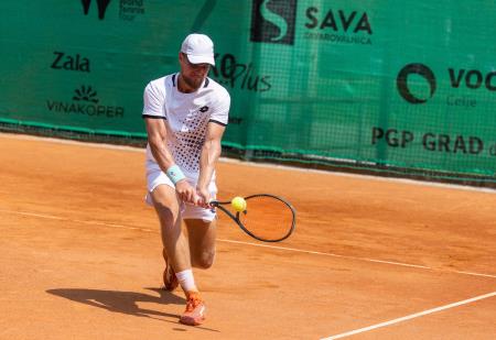 Tennis-Store_0593_230620_VID