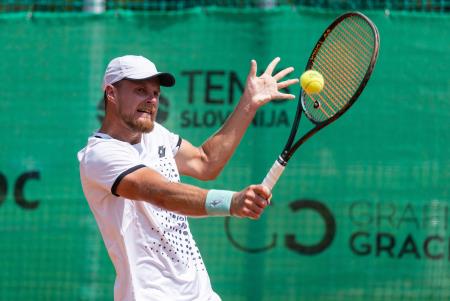 Tennis-Store_0620_230620_VID
