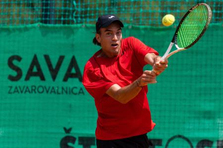 Tennis-Store_0807_230620_VID
