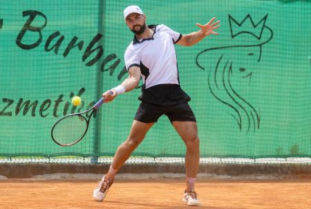 Tennis-Store_1271_230620_VID