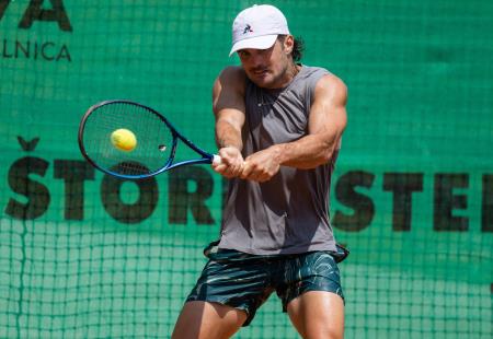 Tennis-Store_1412_230620_VID