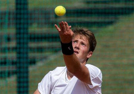 Tennis-Store_1623_230620_VID