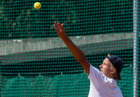 Tennis-Store_1742_230620_VID