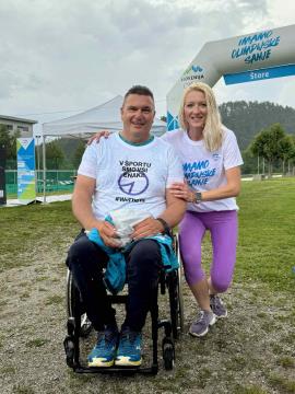 IMG-3fa34c87a5f4c8d9a9edd17cd10ef3e7-V