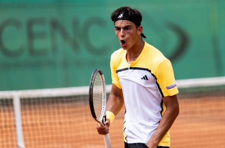 Store_Open_0009_240707_VID