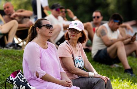 Store_Open_0125_240707_VID