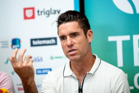 Tennis_Store_0019_240702_MKV