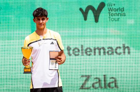 Store_Open_0234_240707_VID