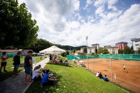 Store_Open_0408_240707_VID