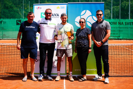 137_wtt_store_finale_250706_LV