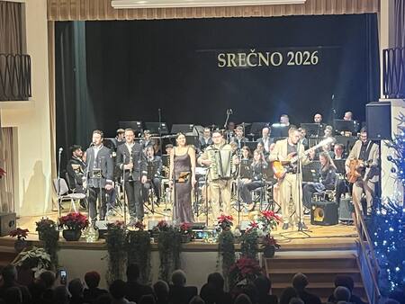 IMG-bd1694991b6bfe654fb3d17eb2c856b3-V